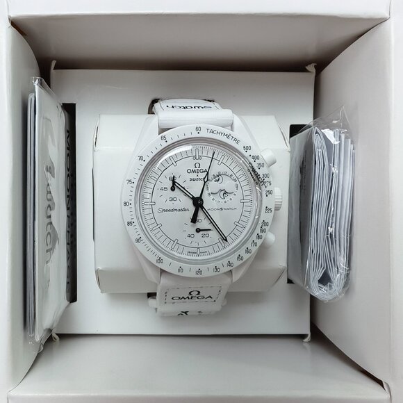 👑POSH NWT Swatch X Omega Mission To The Moonphase - FULL MOON Watch - Picture 3 of 5